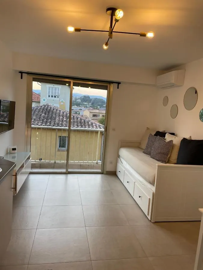 T2 Au Calme, Proche Des Plages, Climatise Et Parking Prive Cagnes-sur-Mer